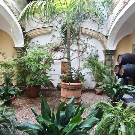 El Palacete Del Puerto